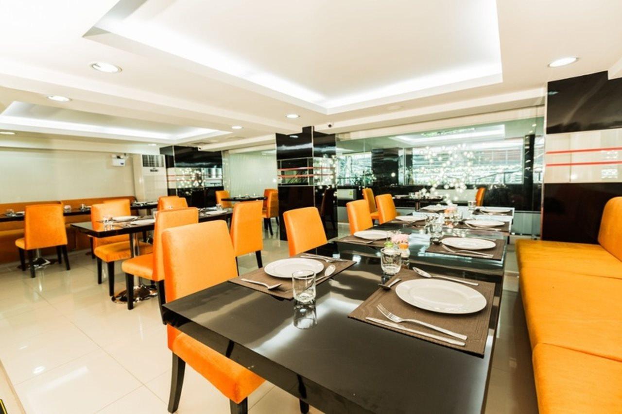Le Touche Hotel Bangkok Eksteriør billede