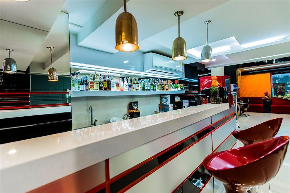 Le Touche Hotel Bangkok Eksteriør billede