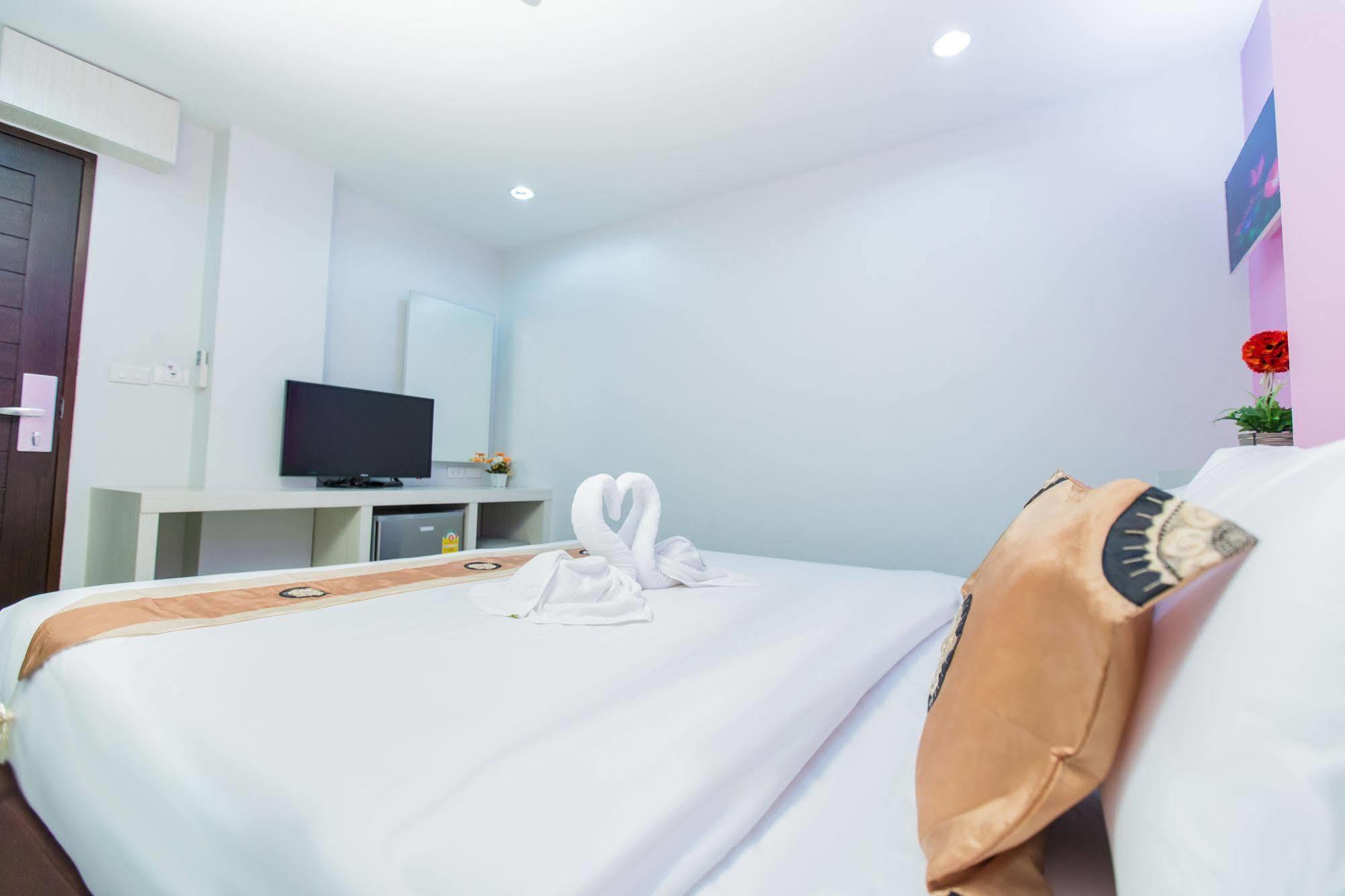 Le Touche Hotel Bangkok Eksteriør billede