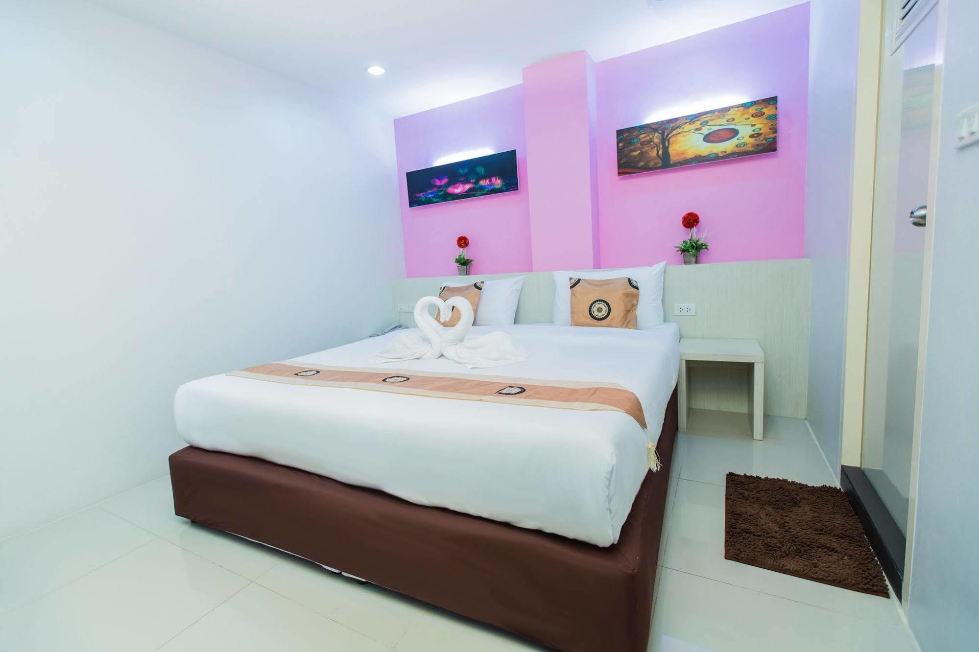 Le Touche Hotel Bangkok Eksteriør billede