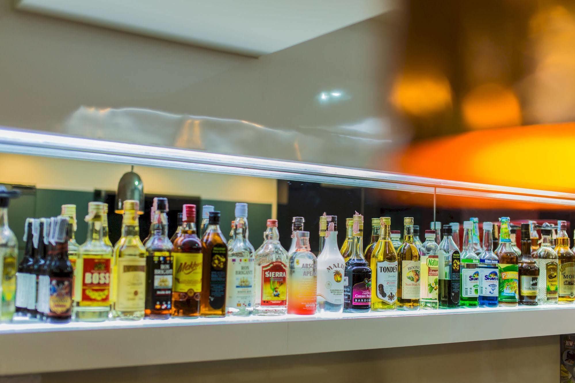 Le Touche Hotel Bangkok Eksteriør billede