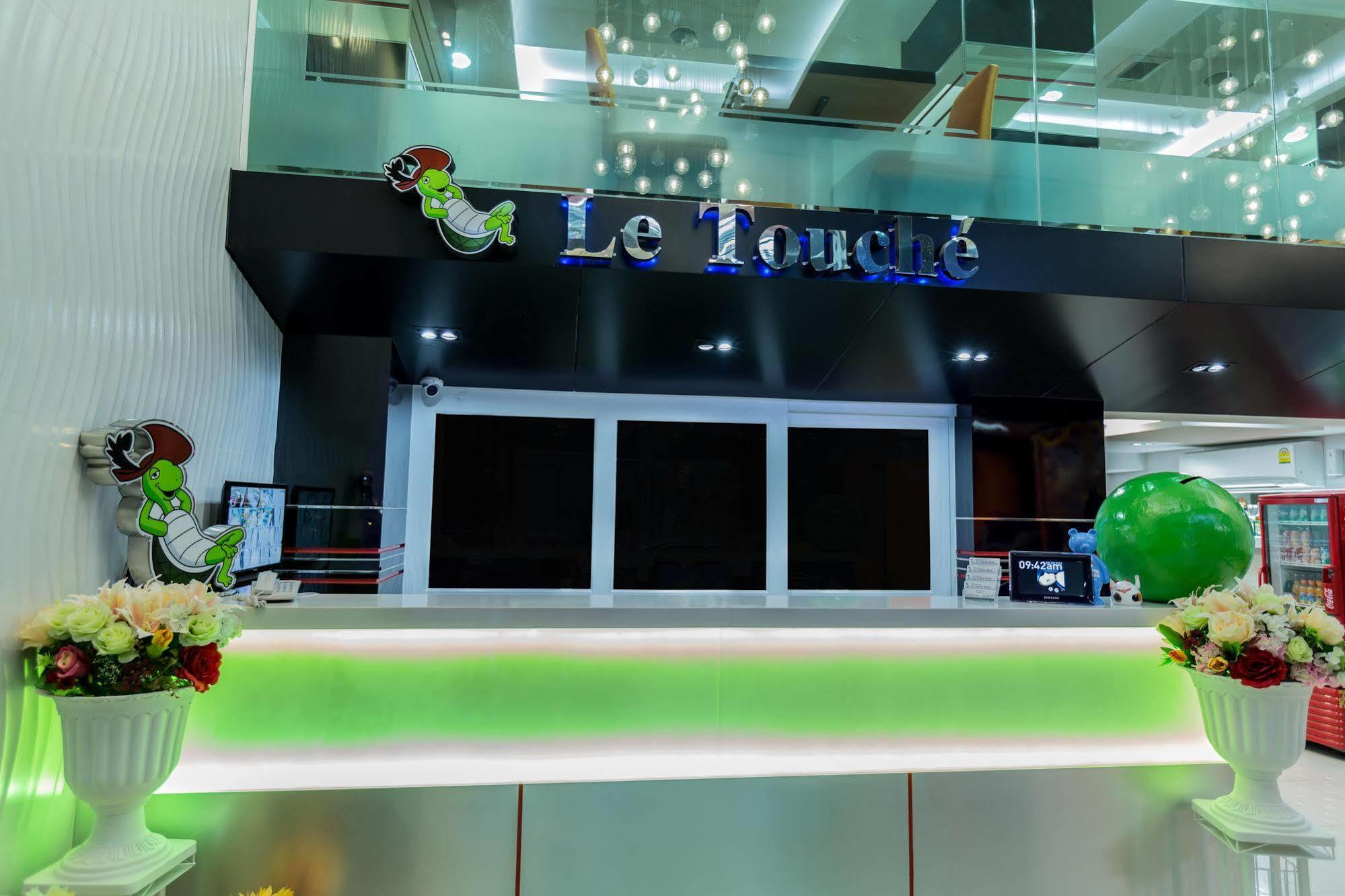 Le Touche Hotel Bangkok Eksteriør billede